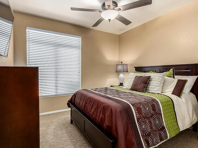 7269 W Robin Ln — Photo 15