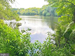 337 Ewan Rd, Mullica Hill, NJ 08062