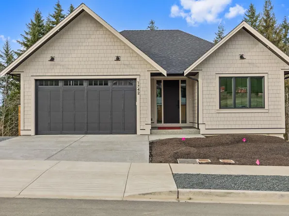 1716 Crown Isle Blvd, Courtenay, BC V9N 9W1