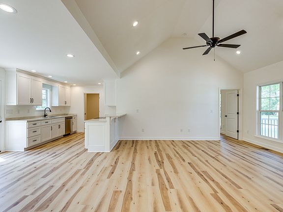 5th image of 309 Pisgah Ridge Cove Rd