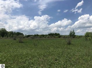 Hannah Rd, Kingsley, MI 49649