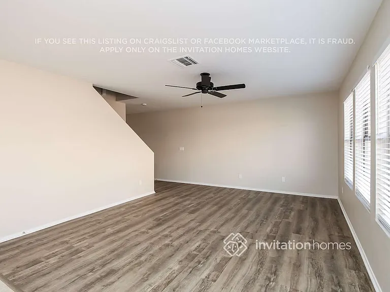 1546 S Danielson Way — Photo 2
