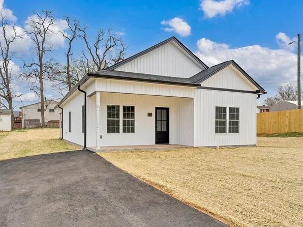 35 Rosamae Dr, Roanoke, VA 24019