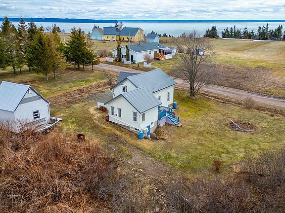 3rd image of 34 Ratchford Rd