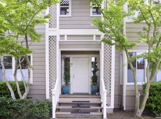 35 Parkview Cir, Corte Madera, CA