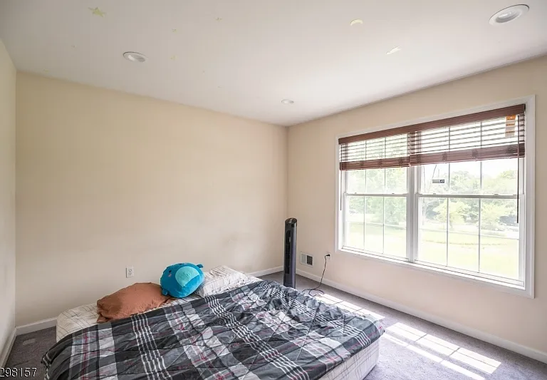 29 Vocisano Ct — Photo 35