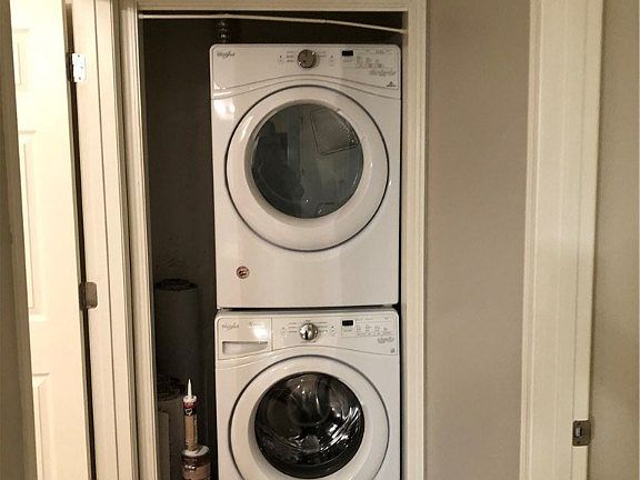 5th image of 101 NW 8th St Unit 306