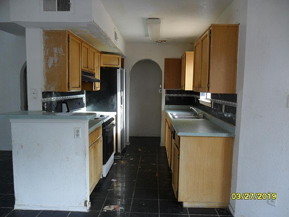 5th image of 1512 Kolliker Dr