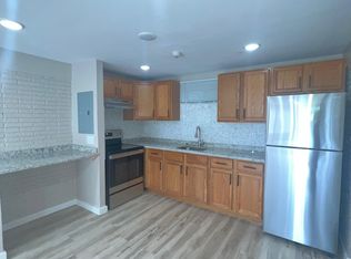 46 Osborn Rd #C2, Naugatuck, CT 06770