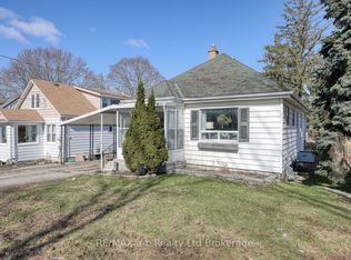 27 Fyfe Ave, Woodstock, ON