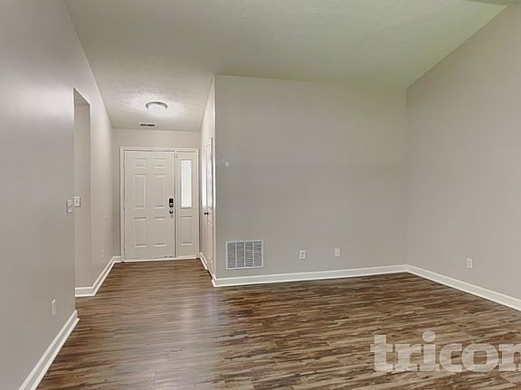 3rd image of 12758 Sovereign Ln