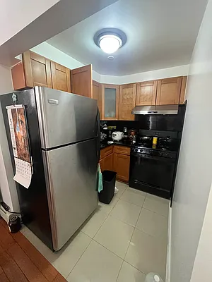 Rented by Remax Real Estate Professionals | media 16