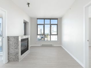 1050 Smithe St #1101, Vancouver, BC V6E4T4