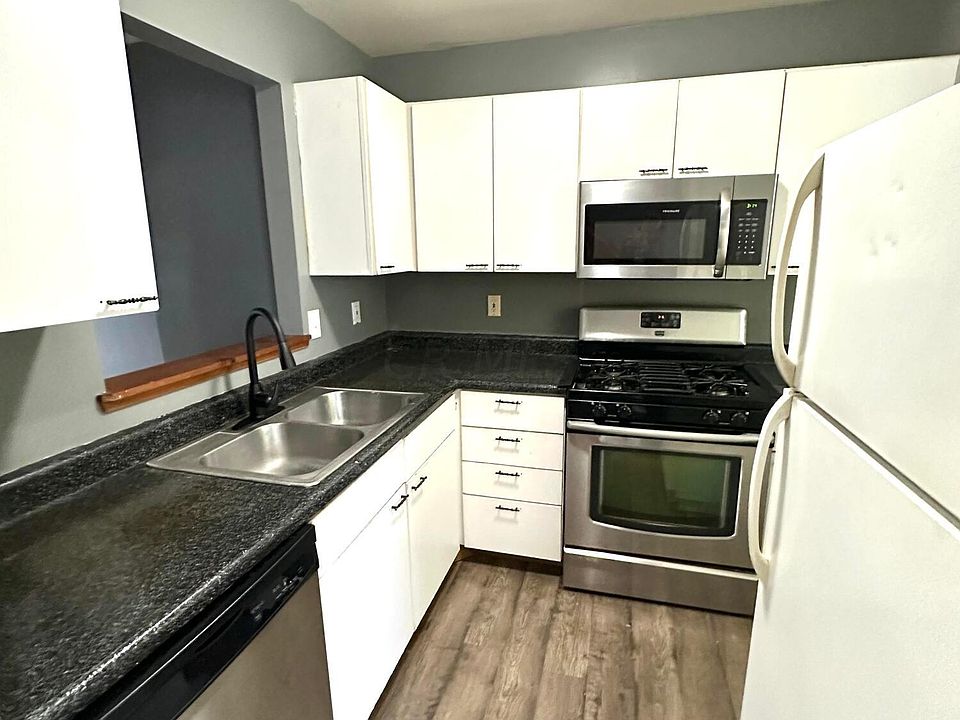 1st image of 229 Macenroe Dr #70A