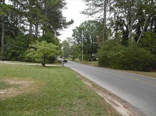 2nd image of 46 Rooney Rd SW