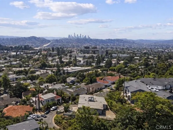 649 Atkins Dr, Glendale, CA 91206