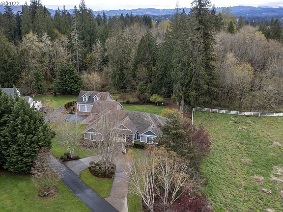2nd image of 15418 NE 179th Cir