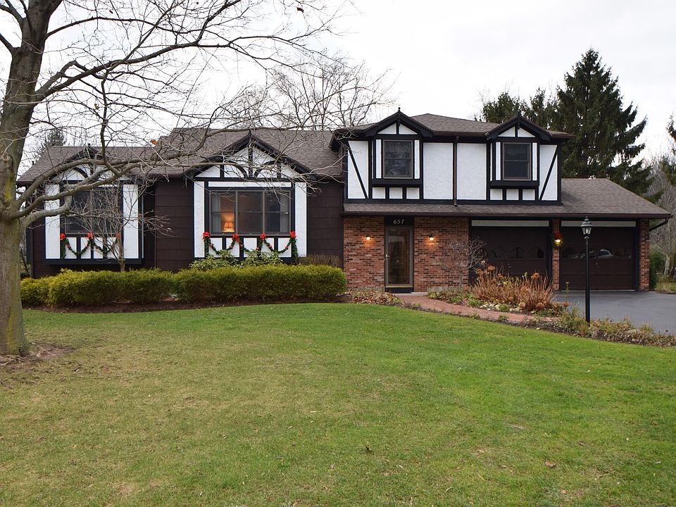 1st image of 657 Chatelaine Dr