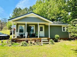 142 Adams Ext, Selmer, TN 38375