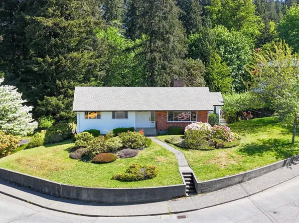2293 Cameron Dr, Pt Alberni, BC V9Y 1A8