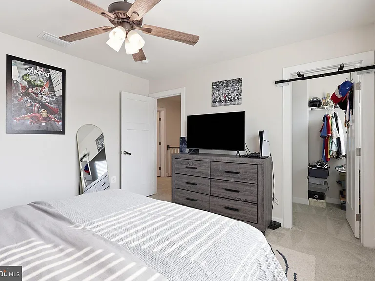9202 Wood Creek Cir — Photo 30