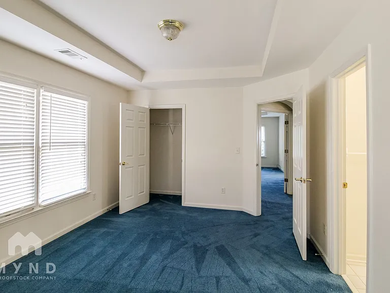 1220 Downyshire Dr — Photo 14