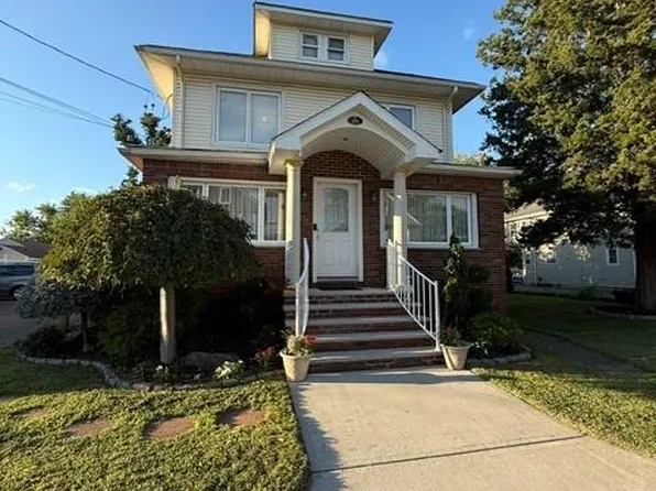 28 Niehaus Ave, Little Ferry, NJ 07643