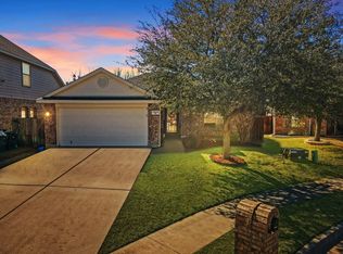 2824 Merry View Ln, Fort Worth, TX 76120