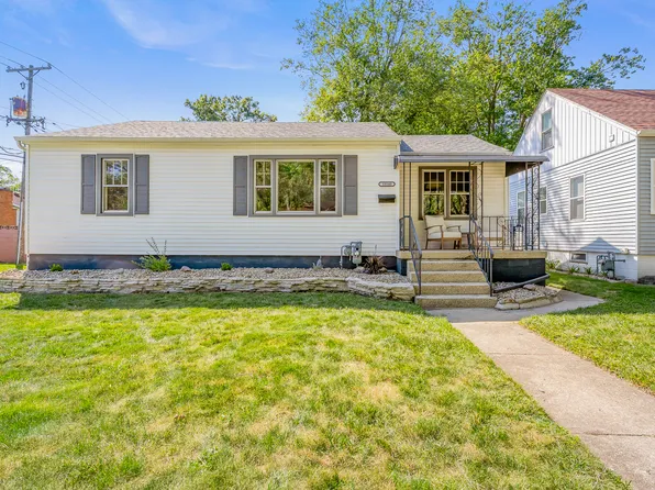 18540 Miller Dr, Lansing, IL 60438