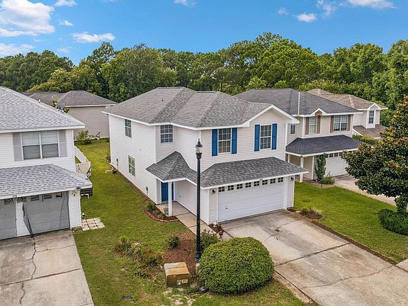 2nd image of 280 Twin Lakes Ln