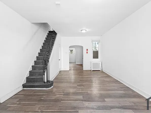 1912 S Woodstock St, Philadelphia, PA 19145