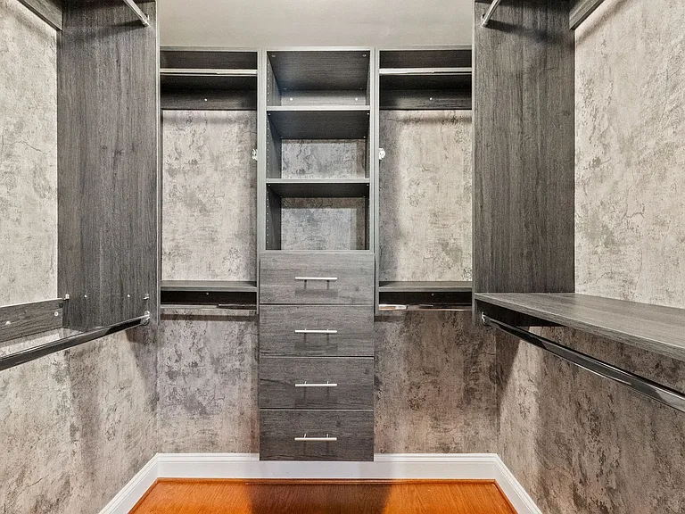 1115 Cameron St #311 — Photo 16