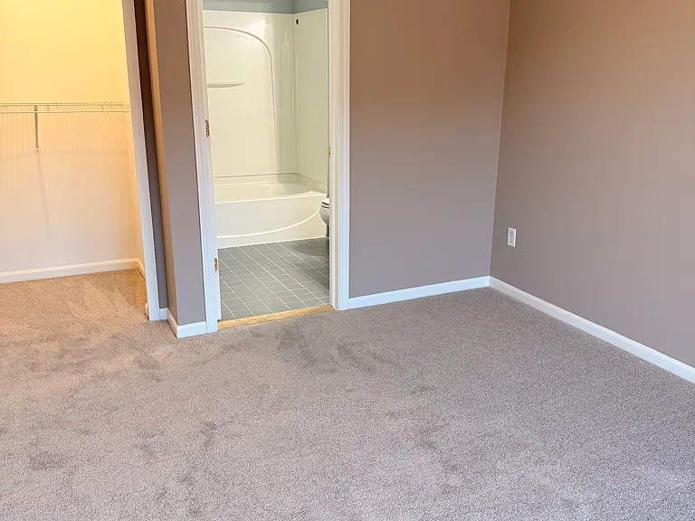 1159 Beaver Run #22 — Photo 10