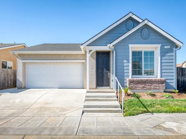 7398 E Robinson Ave, Fresno, CA 93737