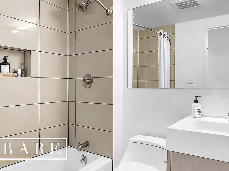 11-15 46th Ave #GD — Photo 11