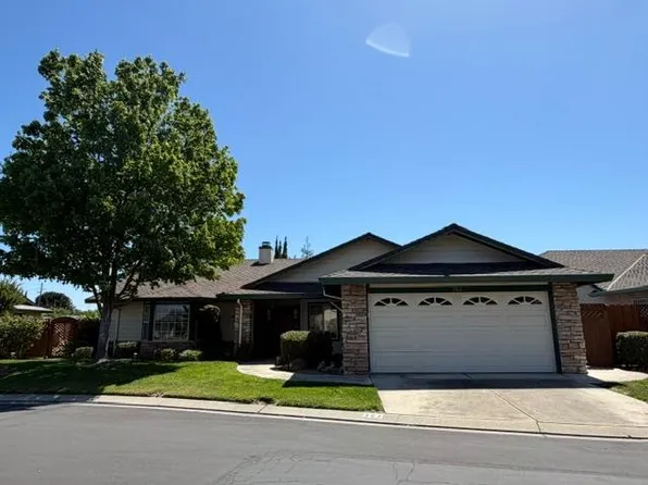 362 Garden Circle Dr E, Manteca, CA 95336