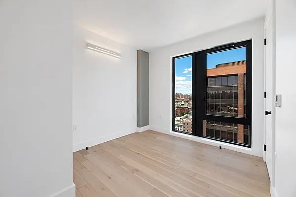 Rented by REAL New York | media 34