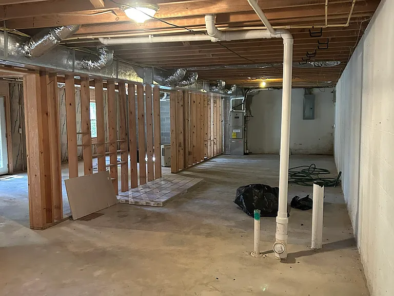 233 Wildwind Ln — Photo 15