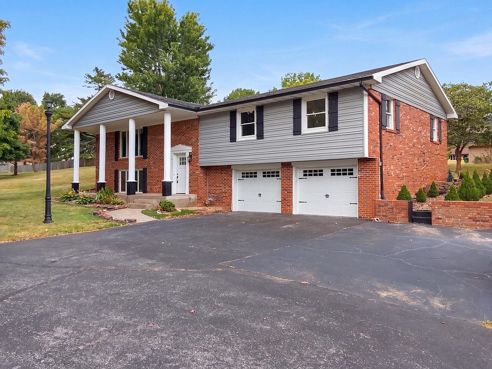 1st image of 624 Oak Grove Avenue