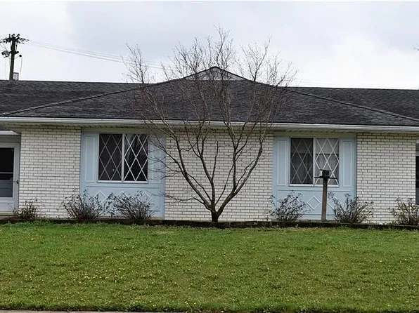 1717 Dubois Dr #A, Piqua, OH 45356