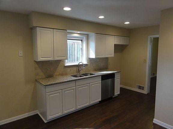 4th image of 2312 Kentfield Dr