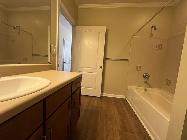 Wesley Kensington Apartments at Stonecrest — Photo 455
