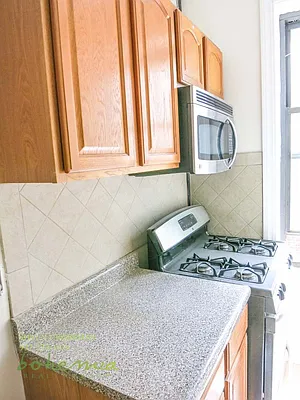 Rented by Bohemia Realty Group | media 11