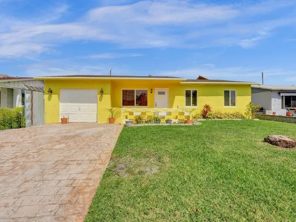 314 SW 76th Ter, North Lauderdale, FL 33068