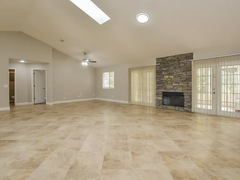 3035 Bluffton Cv — Photo 4