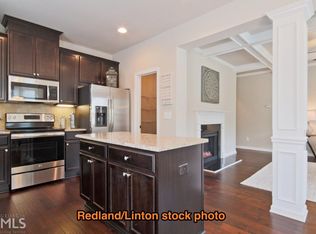 1770 Paxton Dr, Lilburn, GA 30047
