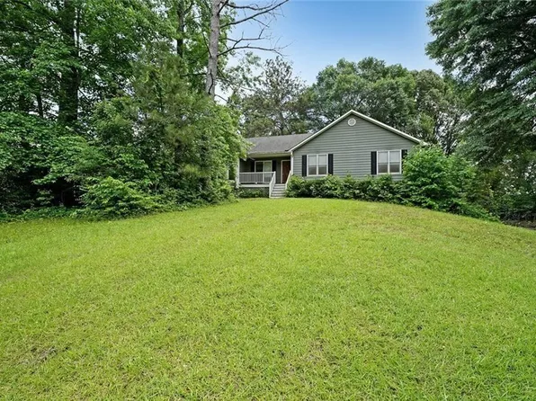 251 Lambeth Dr, Hiram, GA 30141