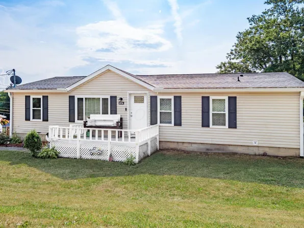 15726 Beech St SE, Brownsville, OH 43721