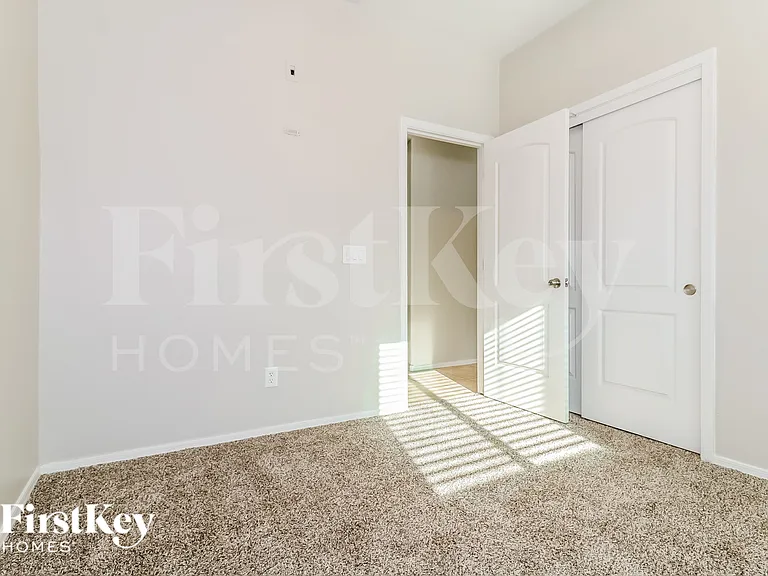 19280 W Madison St — Photo 15