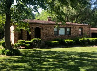 2705 E Main St, Belleville, IL 62221